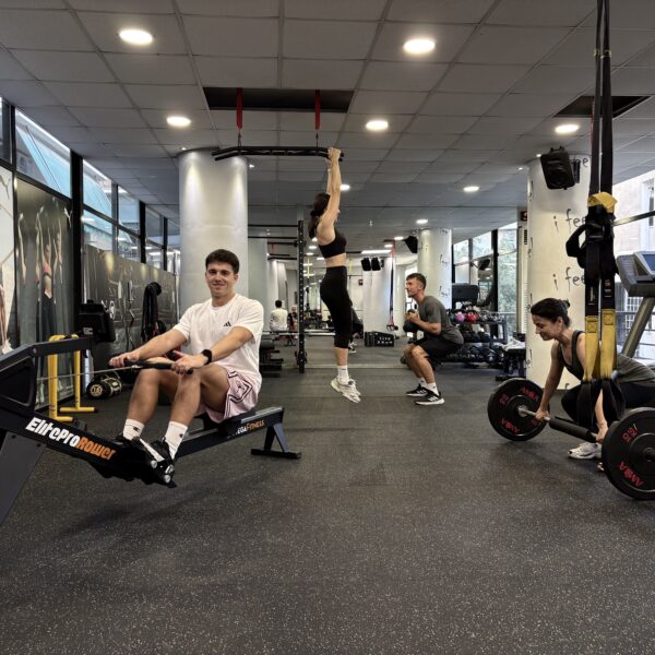 marks-ground-exclusive-group-personal-athens Exclusive group personal training στο Mark's Ground με μικρό group ατόμων σε λειτουργική προπόνηση Αθήνα Παγκράτι